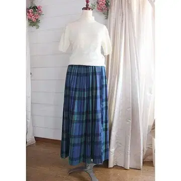 새상품! 할인 가능 블루 계열 체크 무늬 플리츠 스커트 프리 사이즈
