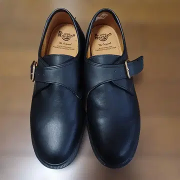 Dr. Martens 블랙 몽크 스트랩