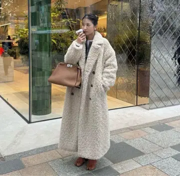 CLANE double long boa coat