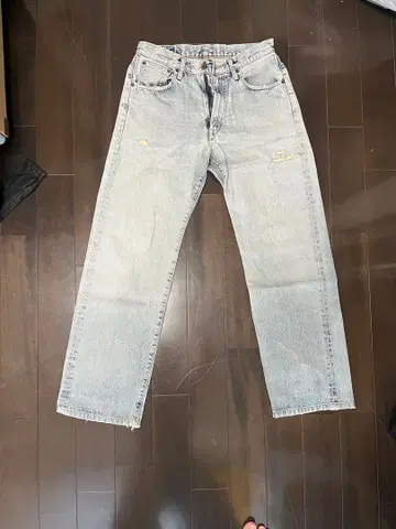 라이트 블루 스트레이트 데님