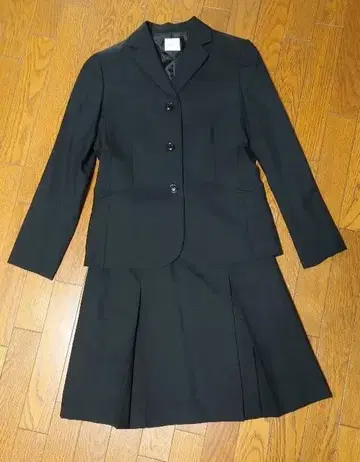 블랙스커트 수트