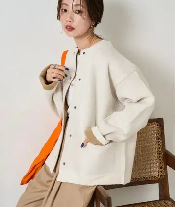 [새상품] FREAK'S STORE 안쪽 배색 스냅 니트 가디건