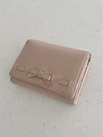 NINA NINA RICCI 더스티 핑크 비너스 퍼스 이단 접이식 지갑