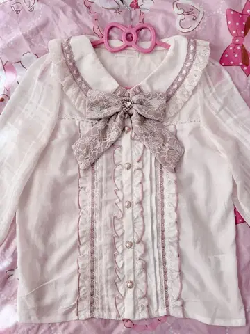 LIZLISA 하트 레이스 옷깃 블라우스 핑크