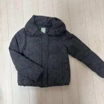 빔즈하트 BEAMS HEART 볼륨 넥 다운 자켓