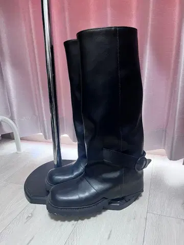 인조 가죽 블랙 롱 부츠 벨트 y2k nugu