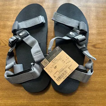 THE NORTH FACE NF52051 Ultra Stratum