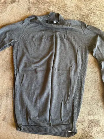 THE NORTH FACE 그레이 니트 스웨터