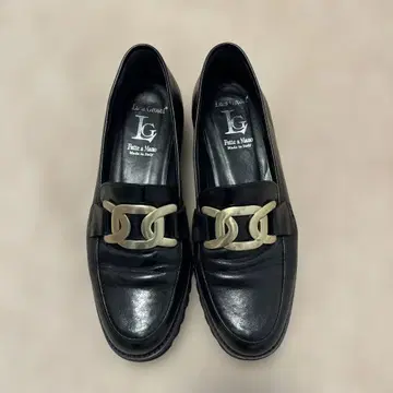 루카 그로시 블랙 가죽 로퍼 37 블랙