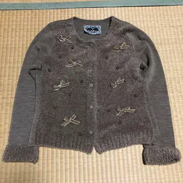 가디건 리본 비즈 브라운 울 니트 스웨터