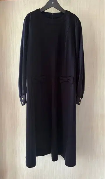 프랑슈리페 리본 포함 네이비 원피스