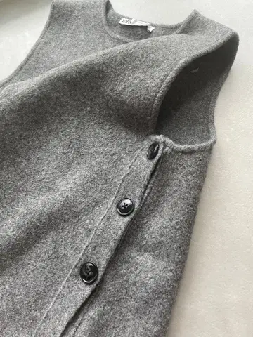 자라 사이드 버튼 탑 베스트 그레이 새상품급