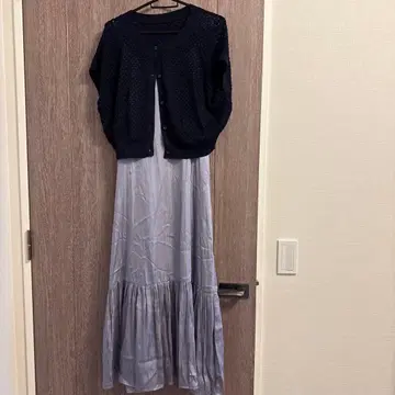 네이비 니트 가디건 프릴 스커트 셋업