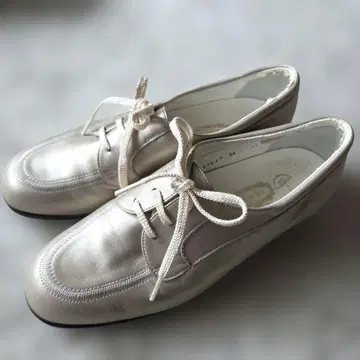 긴자 YOSHINOYA 실버 가죽 레이스업 스니커즈