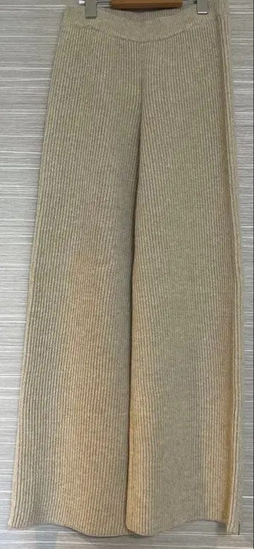 [택 포함, 미사용] 리브 니트 와이드 팬츠 M 베이지