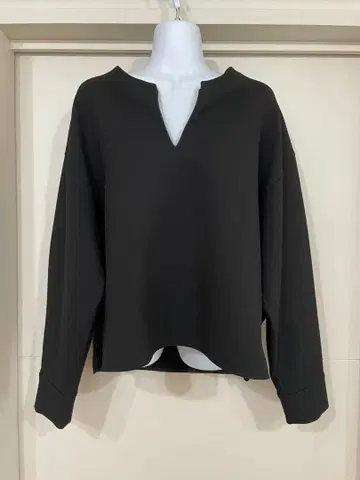 [ Liesse ] 키넥 풀오버