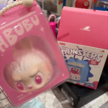 LABUBU THE MONSTERS 피규어