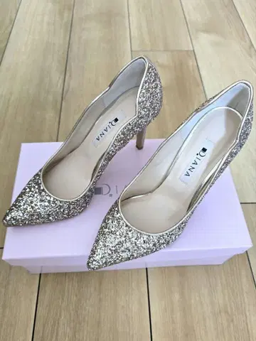 DIANA 골드 플라티나 글리터 하이힐 펌프스