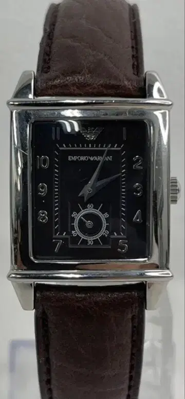 엠포리오 아르마니 스몰 세컨드 스퀘어 쿼츠 여성용 작동!