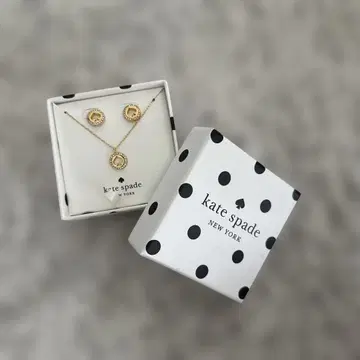 kate spade 귀걸이와 목걸이 세트