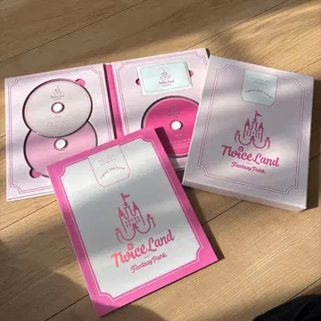 TWICE 트와이스랜드 DVD