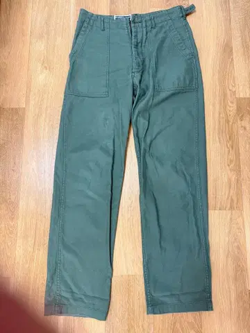 정가 34,100엔 엔지니어드 가먼츠