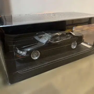 1/18 IVY 렉서스 LS400 블랙 (토요타 초대 셀시오)