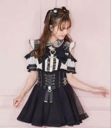 LIZLISA BIG 리본 오픈 숄더 블라우스 블랙 x 핑크