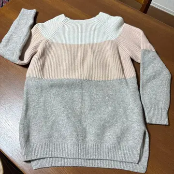 23구 니트 스웨터 M 사이즈