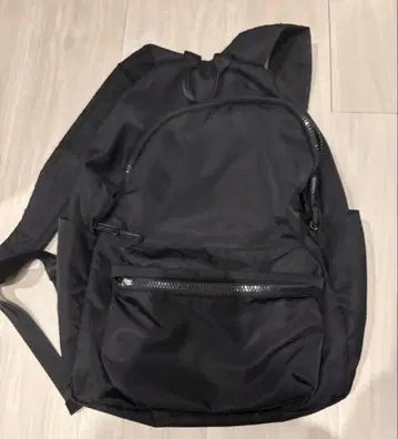 유나이티드 애로우즈 그린 라벨 릴랙싱 백팩 블랙