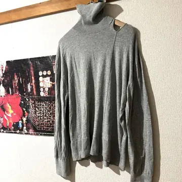 미라 오웬 터틀넥 리브 니트 그레이