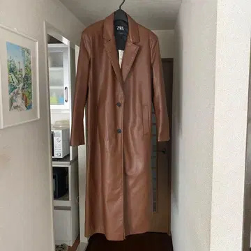 세일 ZARA 브라운 인조 가죽 롱 코트