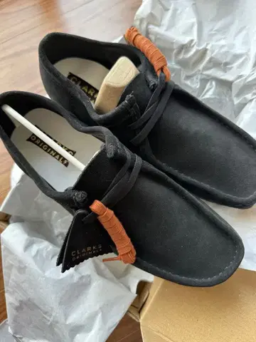 Clarks Originals Wallabee 블랙 스웨이드 UK 8.5