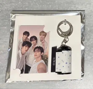 TXT TOMORROW 필름 키링 트레이딩 카드 포함 팝업 투바