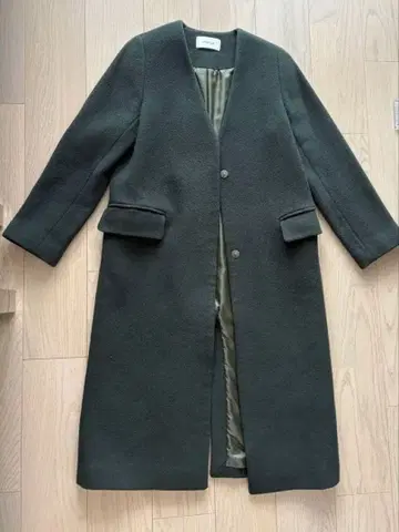 새상품급 FRAY.ID 롱 노카라 코트 그린