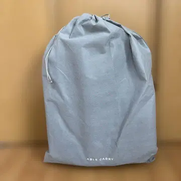 ABLE CARRY 블랙 백팩