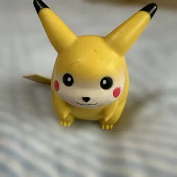 피카츄 피규어
