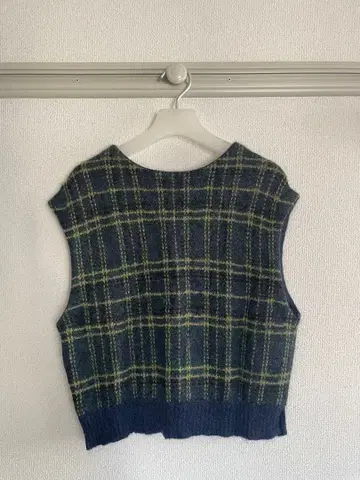 체크 니트 베스트