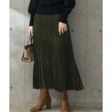 스웨이드 새틴 플리츠 스커트 khaki 어반리서치 로쏘