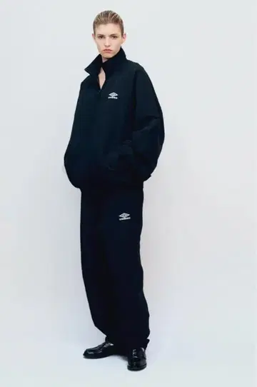 새상품 [ssstein] 엄브로CO/NY POPLIN 셋업 L 블랙