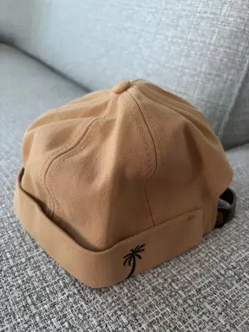 GEGEEN DOMOG 베이지 롤캡 모자 새상품