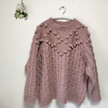 SM2 폼폼 포함 니트 스웨터