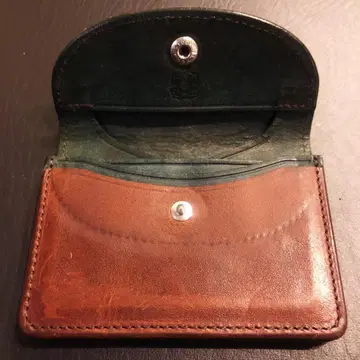 guidi  천연 가죽 카드 케이스 사클 아오야마 풀업 가죽