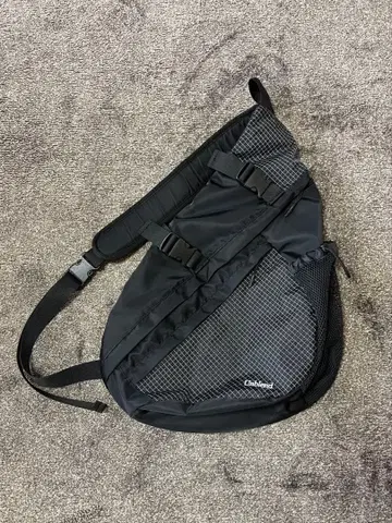 브랜드 Unblend 모델명 H164 블랙 원 숄더백