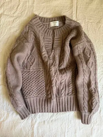 어반 리서치 DOORS thint 아란 패턴 니트