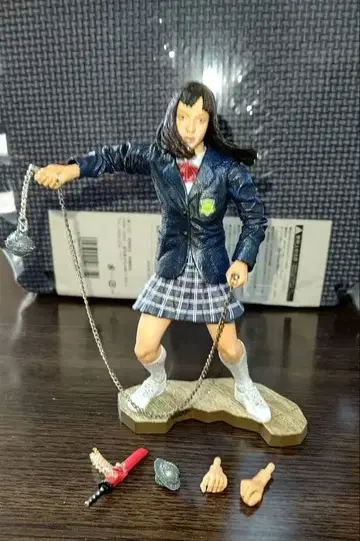 NECA 킬 빌 고고 유바리 피규어