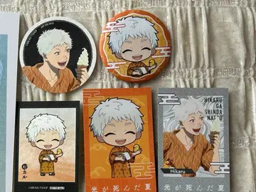 빛이 죽은 여름 콜라보 카페 브로마이드 캔 배지 히카루 묶음 판매