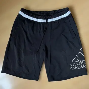 adidas 블랙 숏팬츠