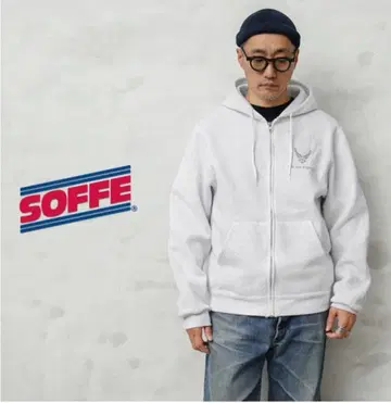 소피 트레이닝 맨투맨 풀 집업 후드티 waiper