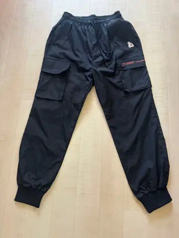 FR2 금 한정판 블랙 카고 팬츠